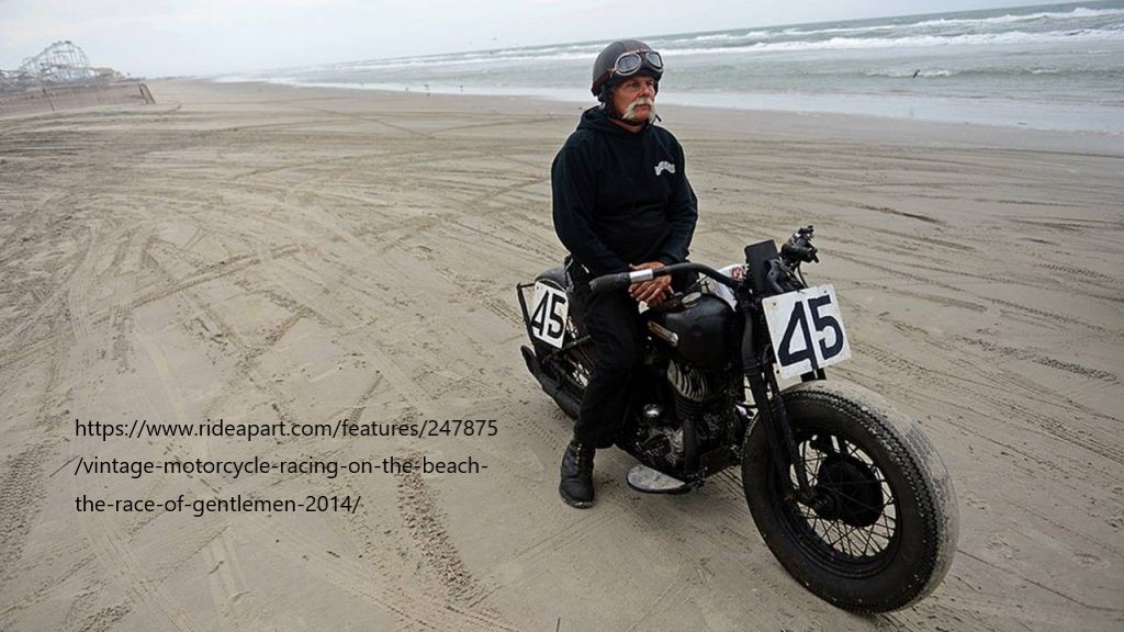 vintage-motorcycle-racing-on-the-beach-the-race-of-gentlemen-2014--1024x576