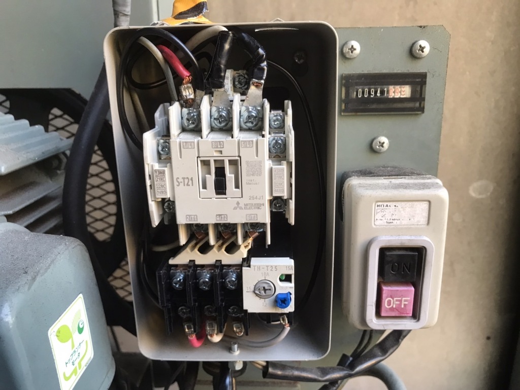 3.7kw三相200Vエアコンプレッサー